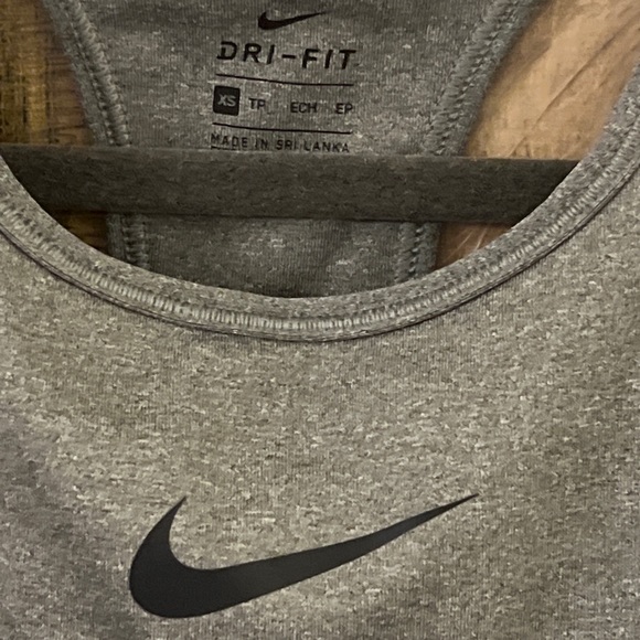 Nike Dri-Fit Sports Bra gray with black swoosh logo XS - Picture 2 of 4